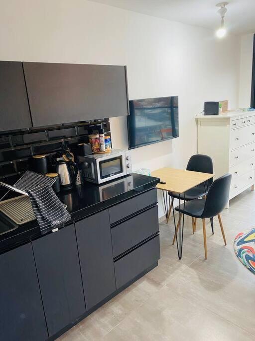 Lovely Flat In The Center 36 Apartment Tel Aviv Exterior photo